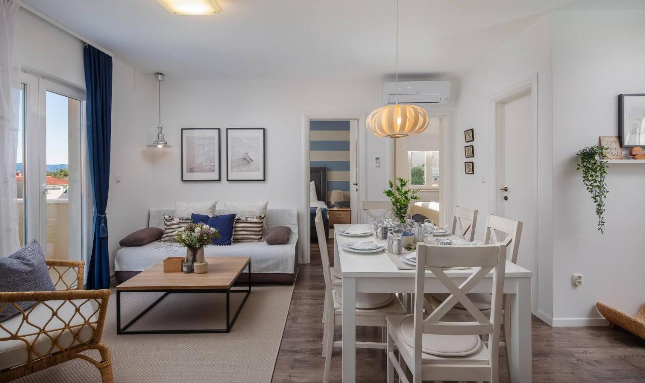 Apartments Valentina Бол Экстерьер фото